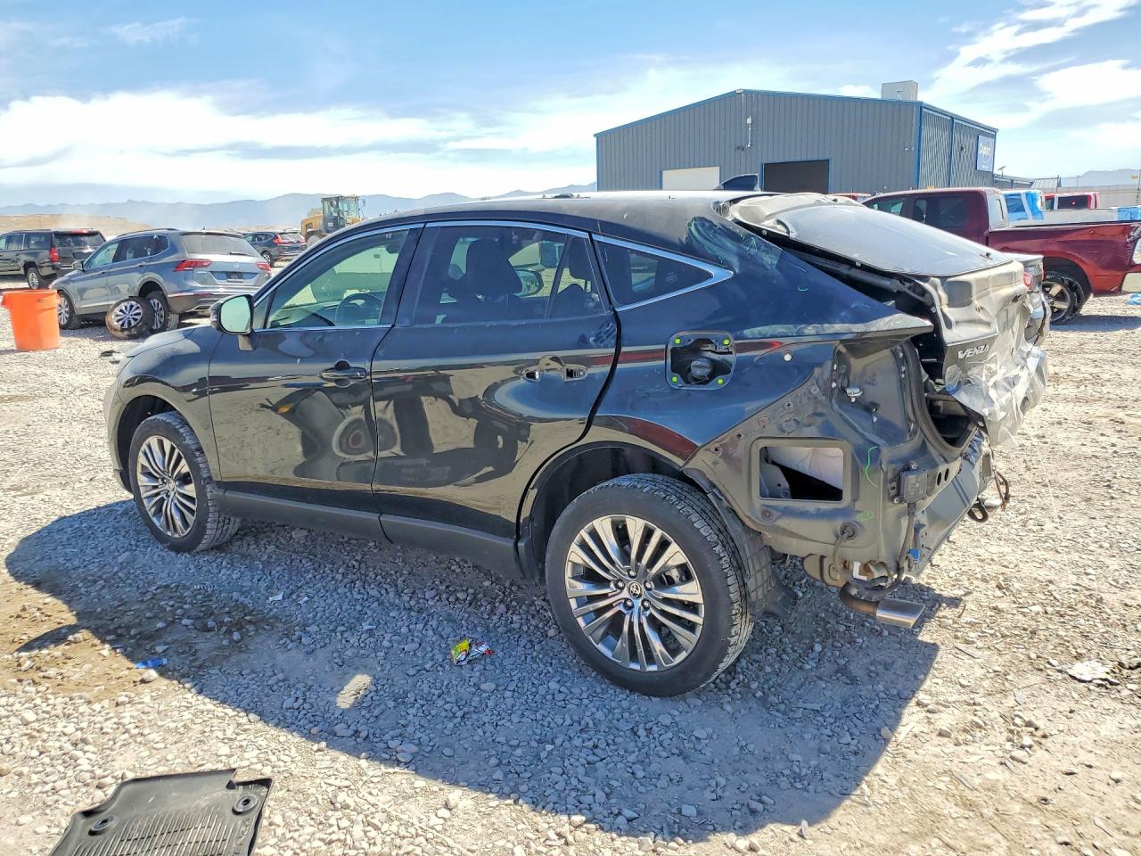 2022 TOYOTA VENZA XLE — снимка 2