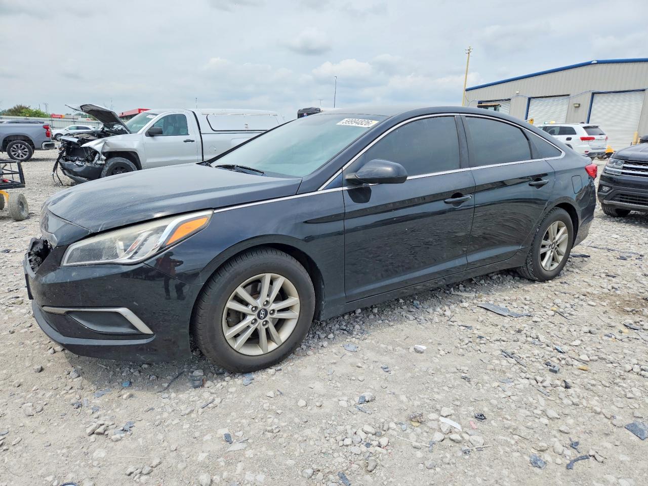 2017 HYUNDAI SONATA SE