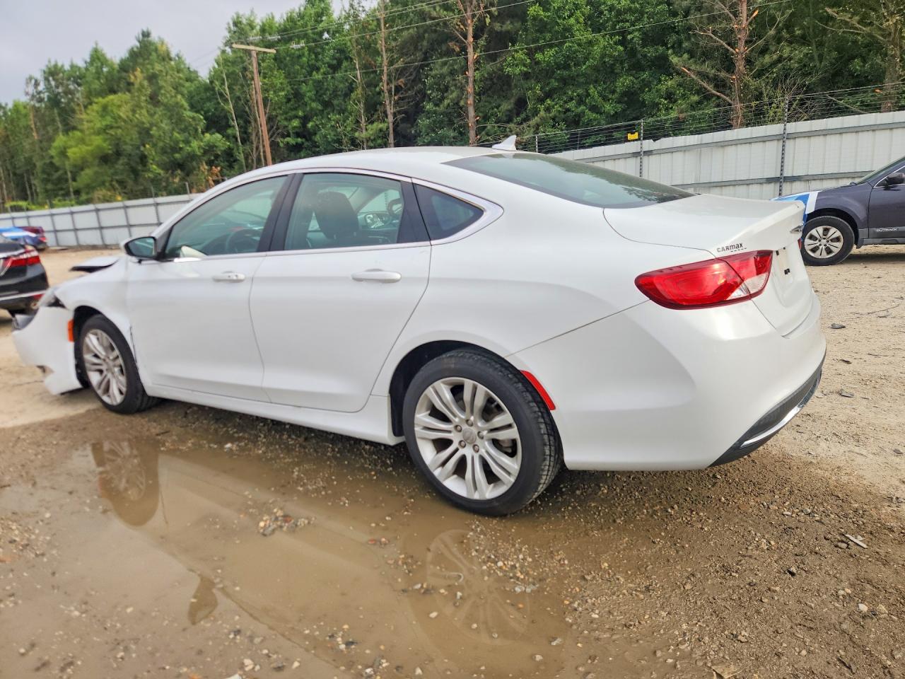 2015 CHRYSLER 200 LIMITED — снимка 2