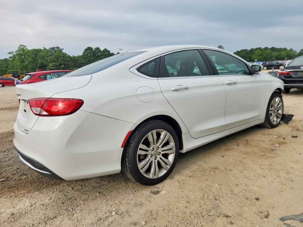 2015 CHRYSLER 200 LIMITED — снимка 3