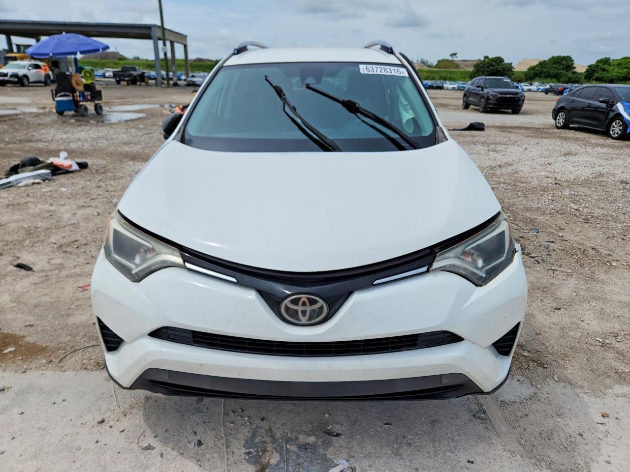 2018 TOYOTA RAV4 LE — снимка 5