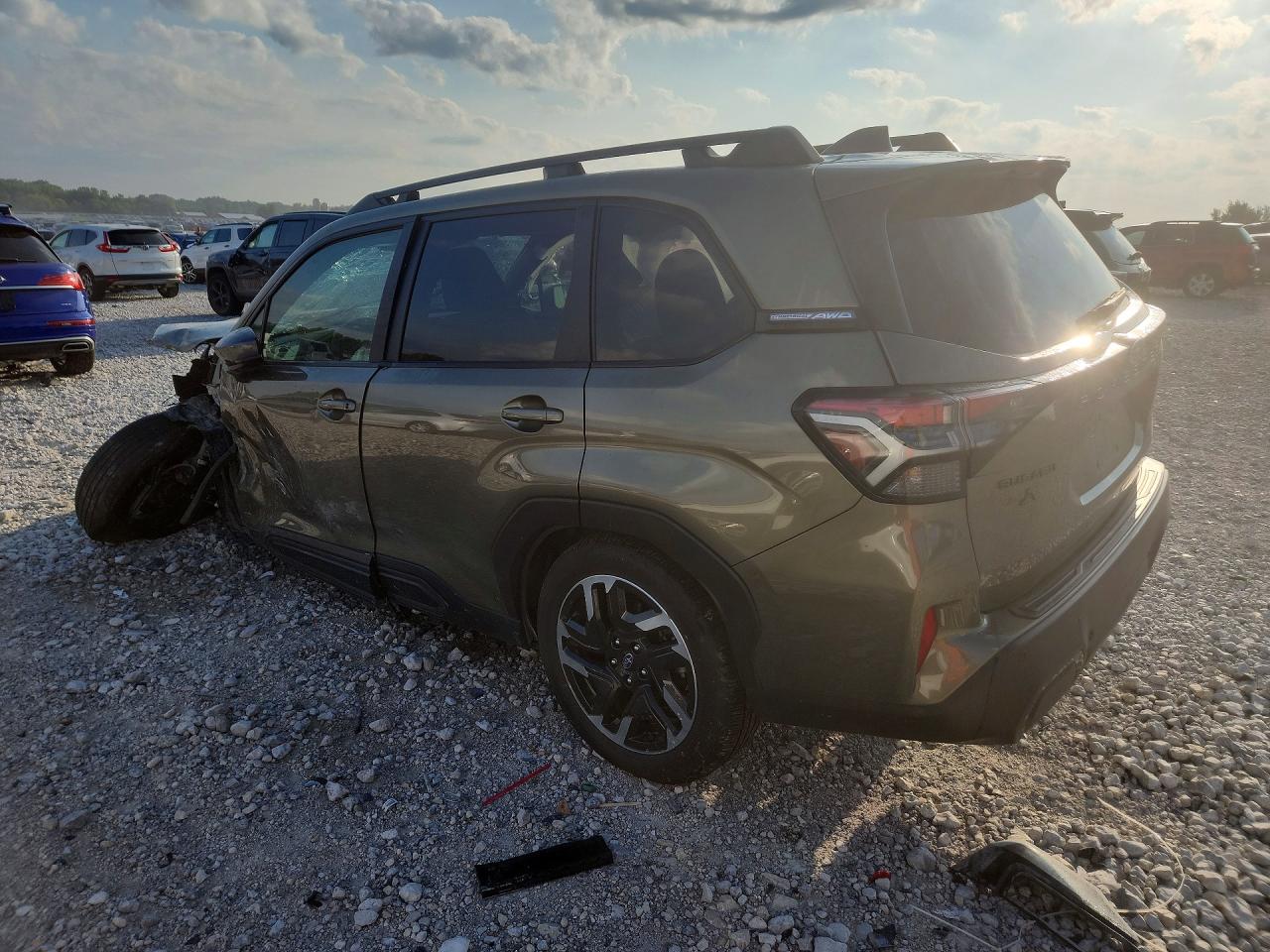 2025 SUBARU FORESTER LIMITED — снимка 2