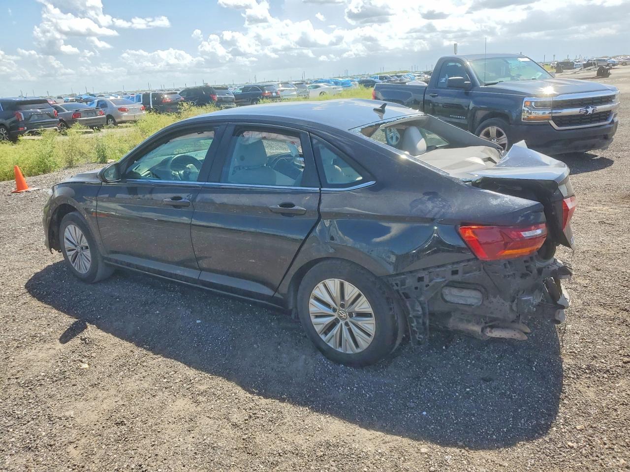 2019 VOLKSWAGEN JETTA S — снимка 2