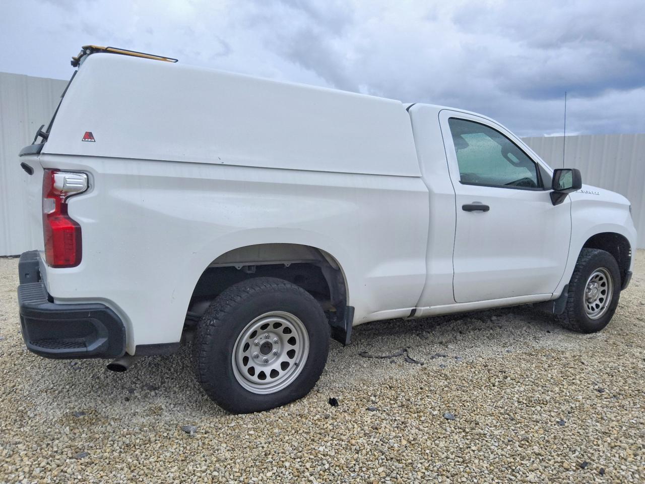 2023 CHEVROLET SILVERADO C1500 — снимка 3