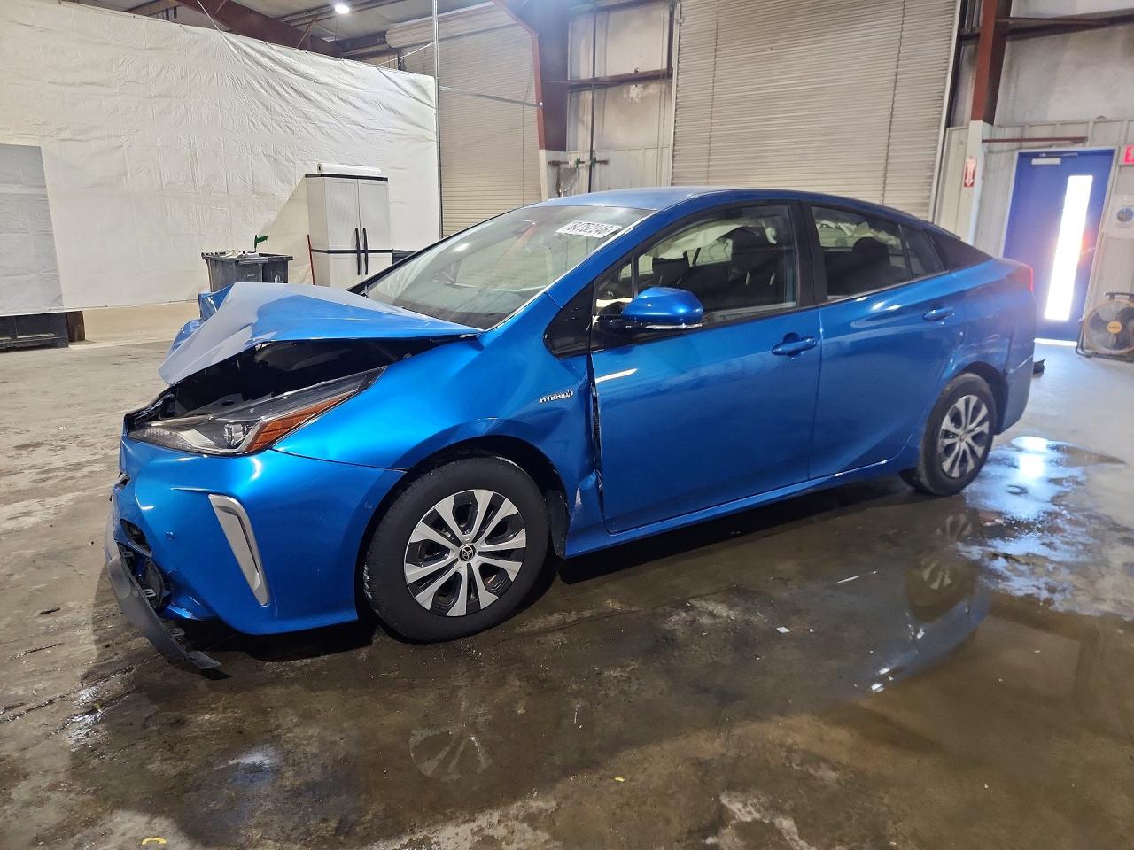 2019 TOYOTA PRIUS LE AWD-E