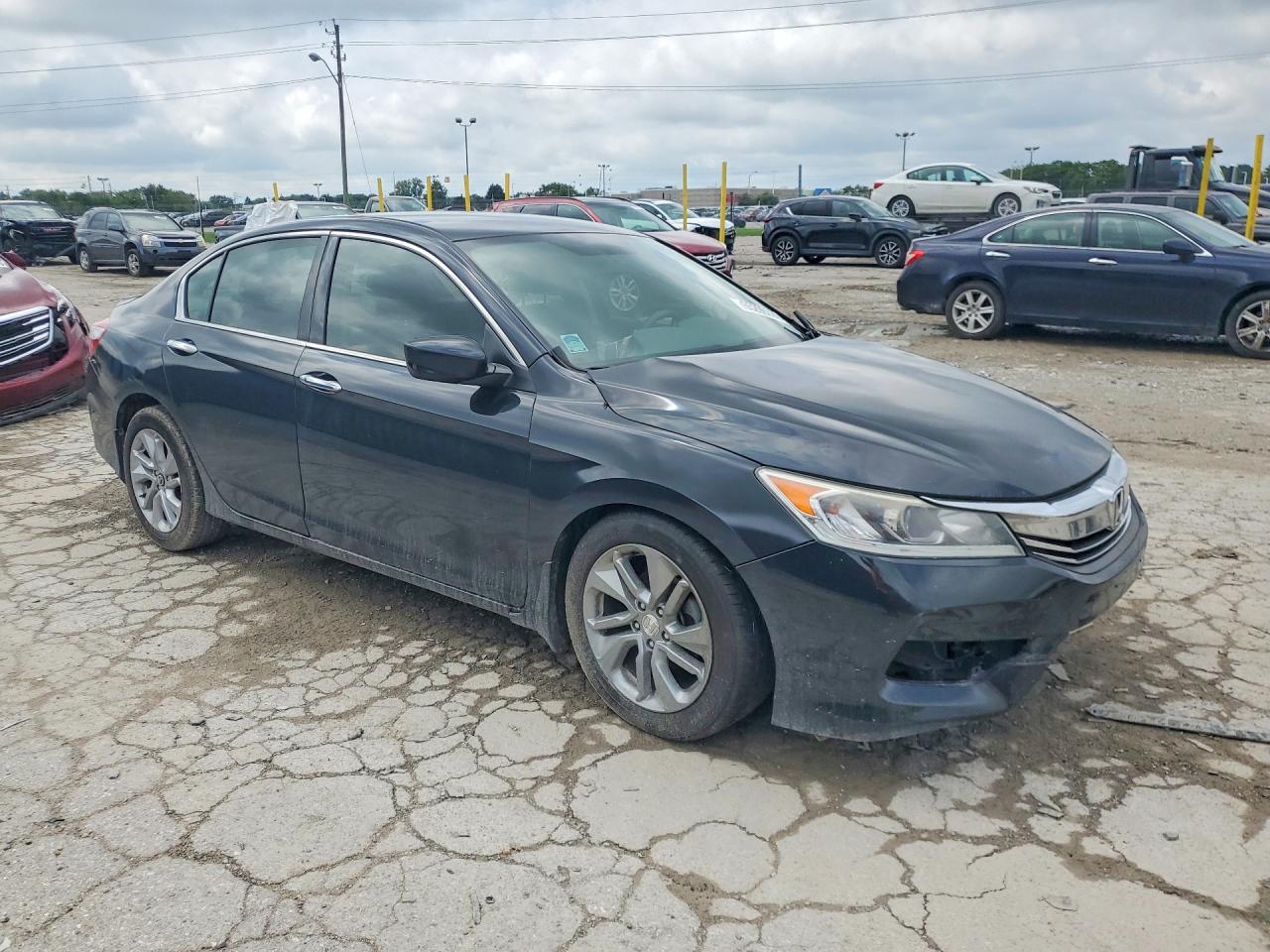 2017 HONDA ACCORD LX — снимка 4