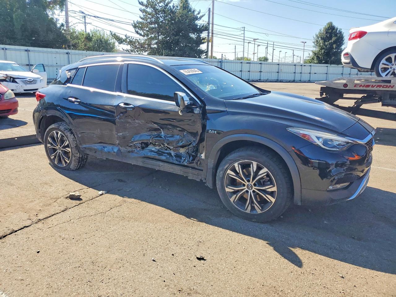 2017 INFINITI QX30 PREMIUM — снимка 4