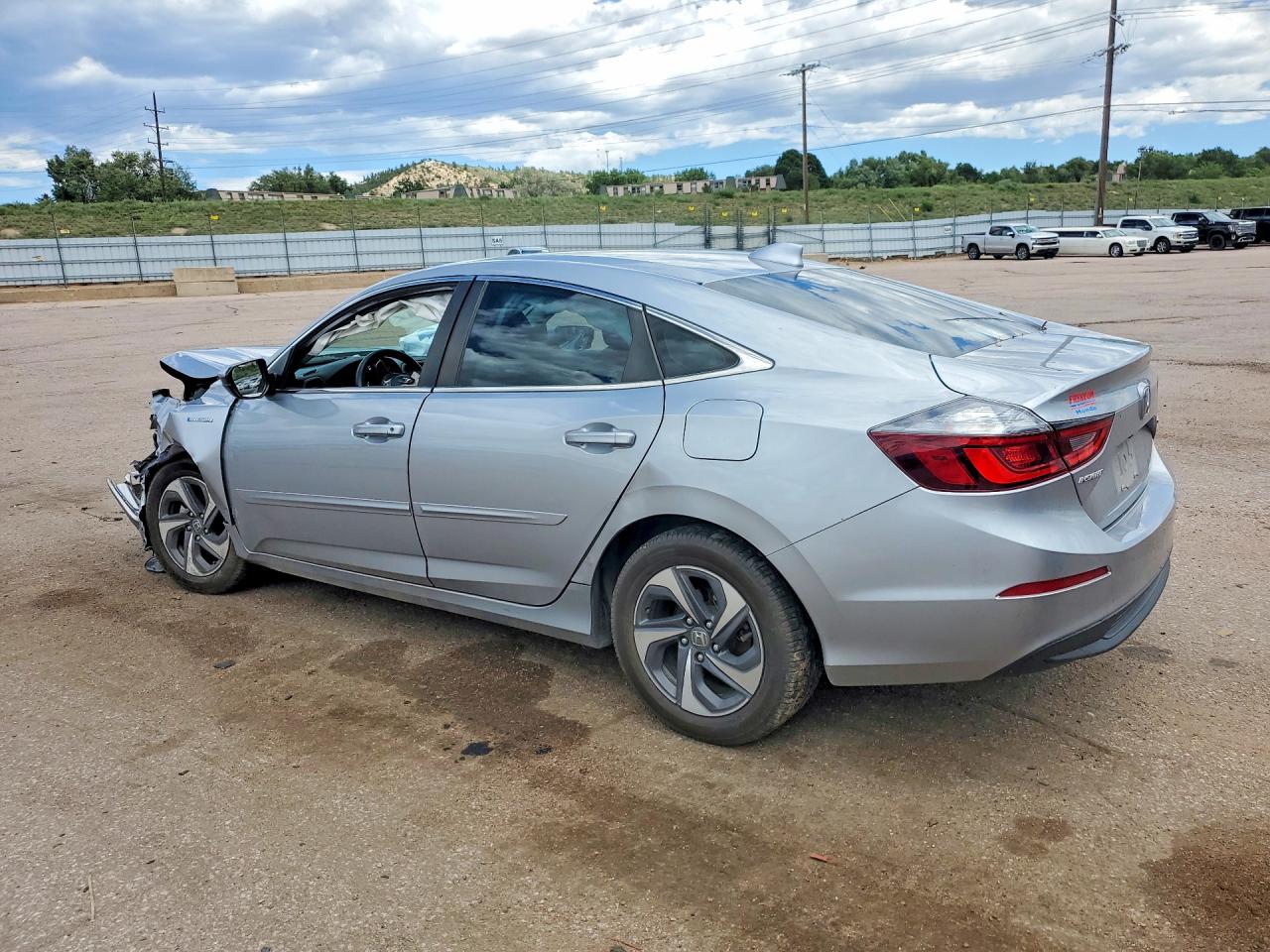 2019 HONDA INSIGHT EX — снимка 2