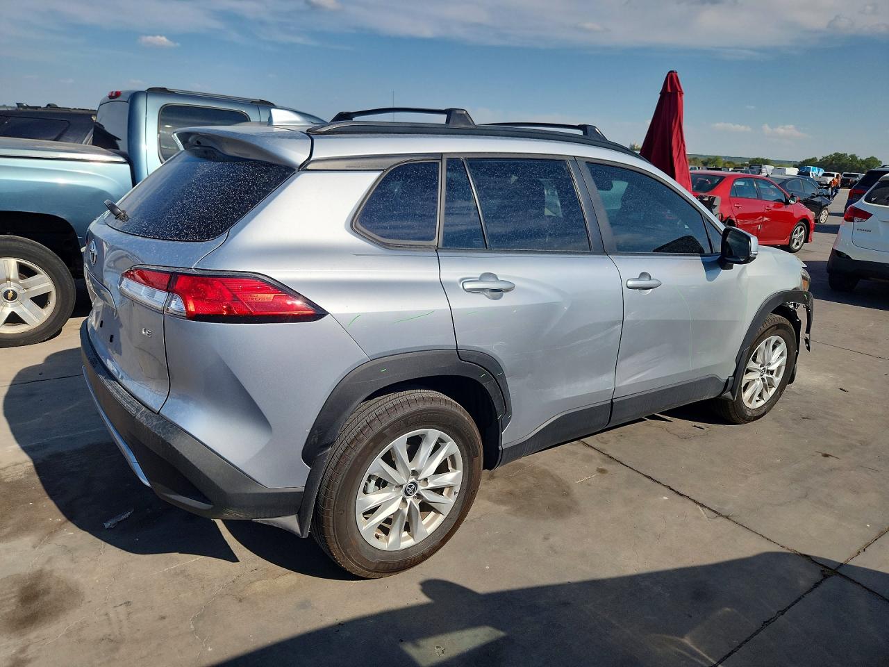 2024 TOYOTA COROLLA CROSS LE — снимка 3