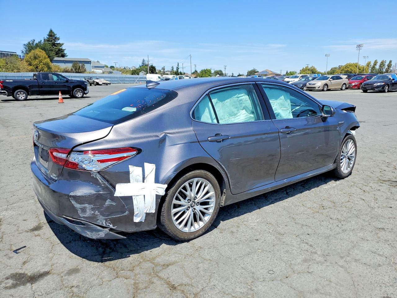 2018 TOYOTA CAMRY HYBRID XLE — снимка 3