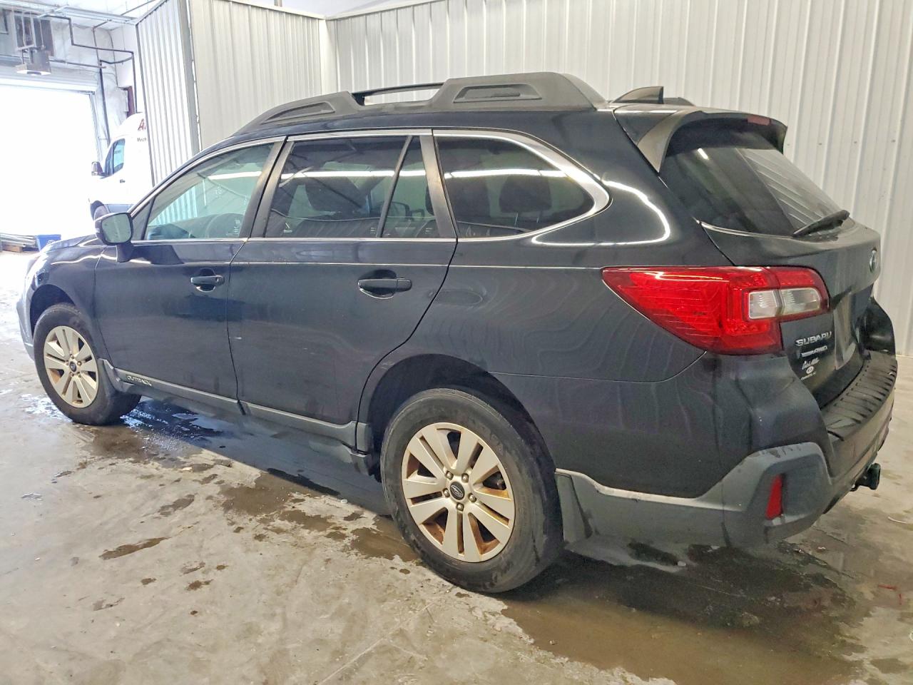 2018 SUBARU OUTBACK 2.5I PREMIUM — снимка 2