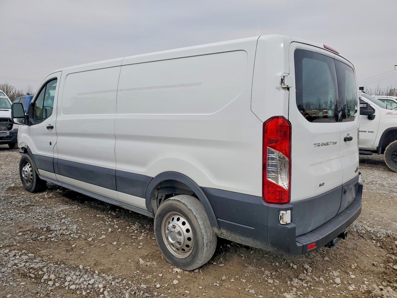 2023 FORD TRANSIT T-250 — снимка 2