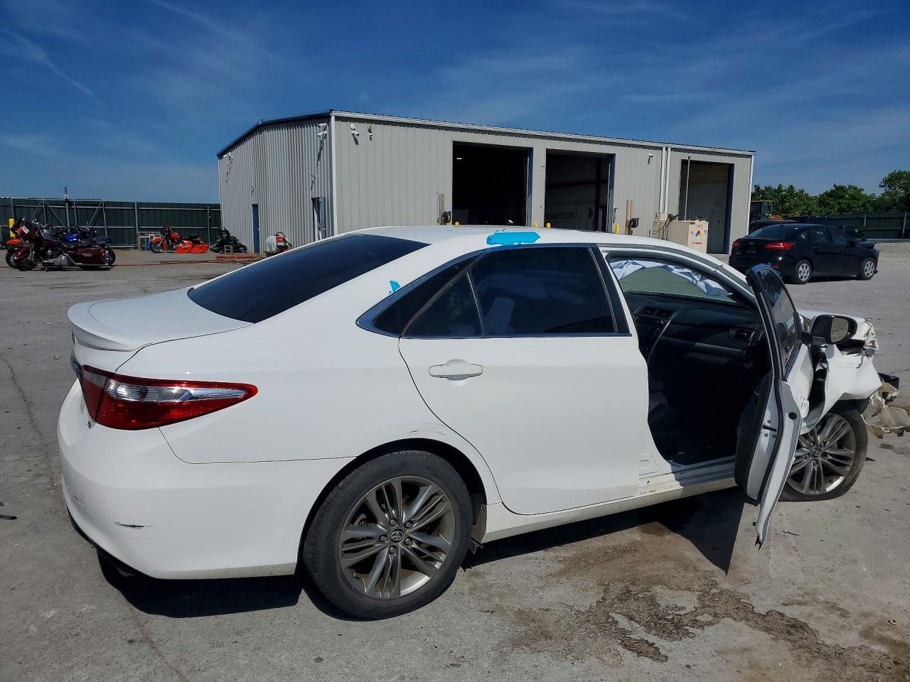 2017 TOYOTA CAMRY — снимка 3