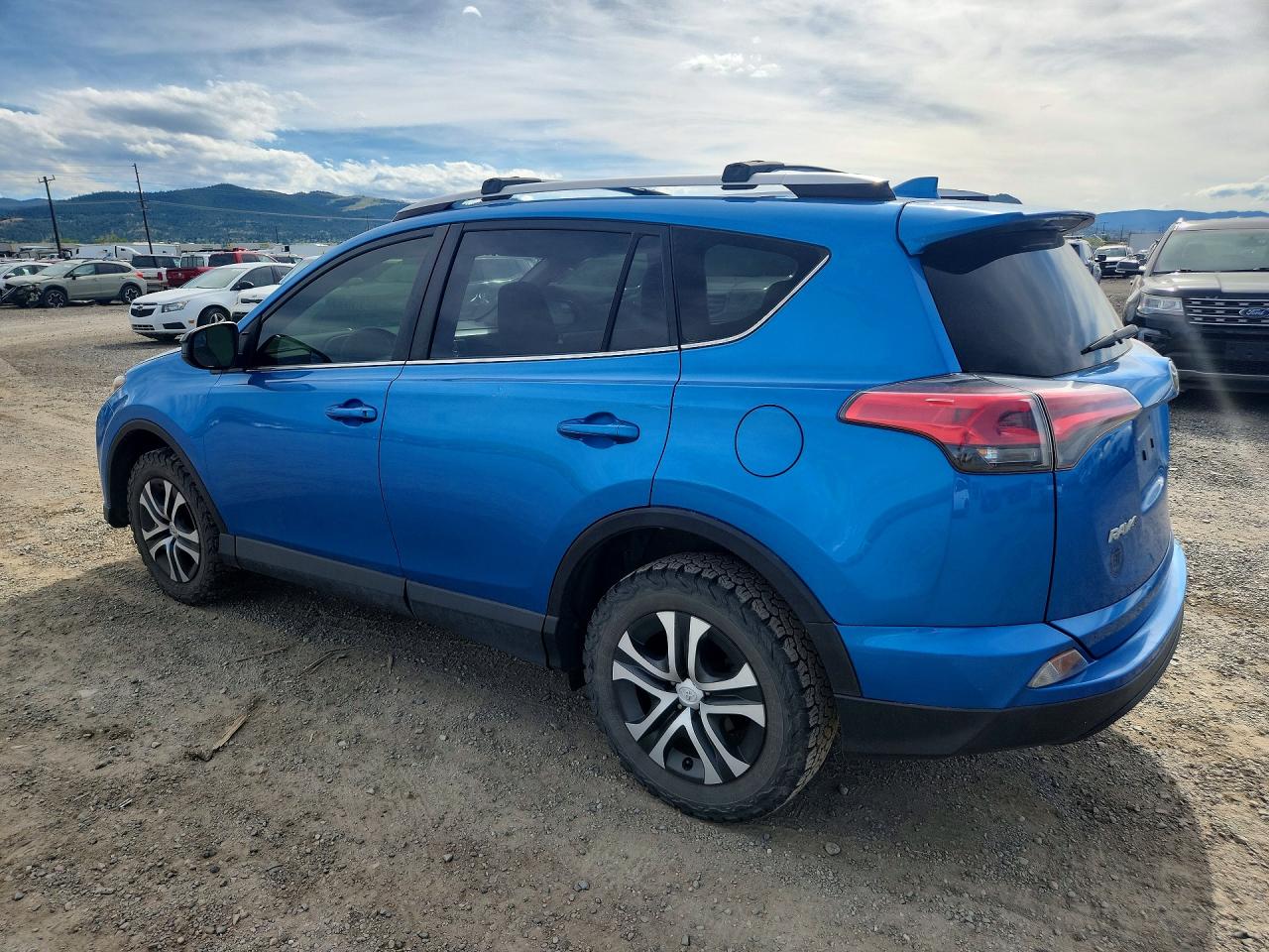 2016 TOYOTA RAV4 LE — снимка 2