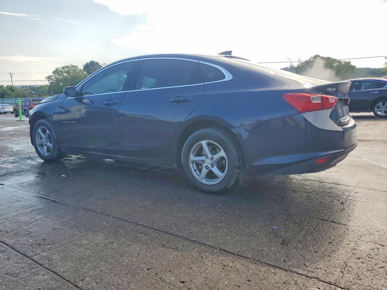 2018 CHEVROLET MALIBU LS — снимка 2