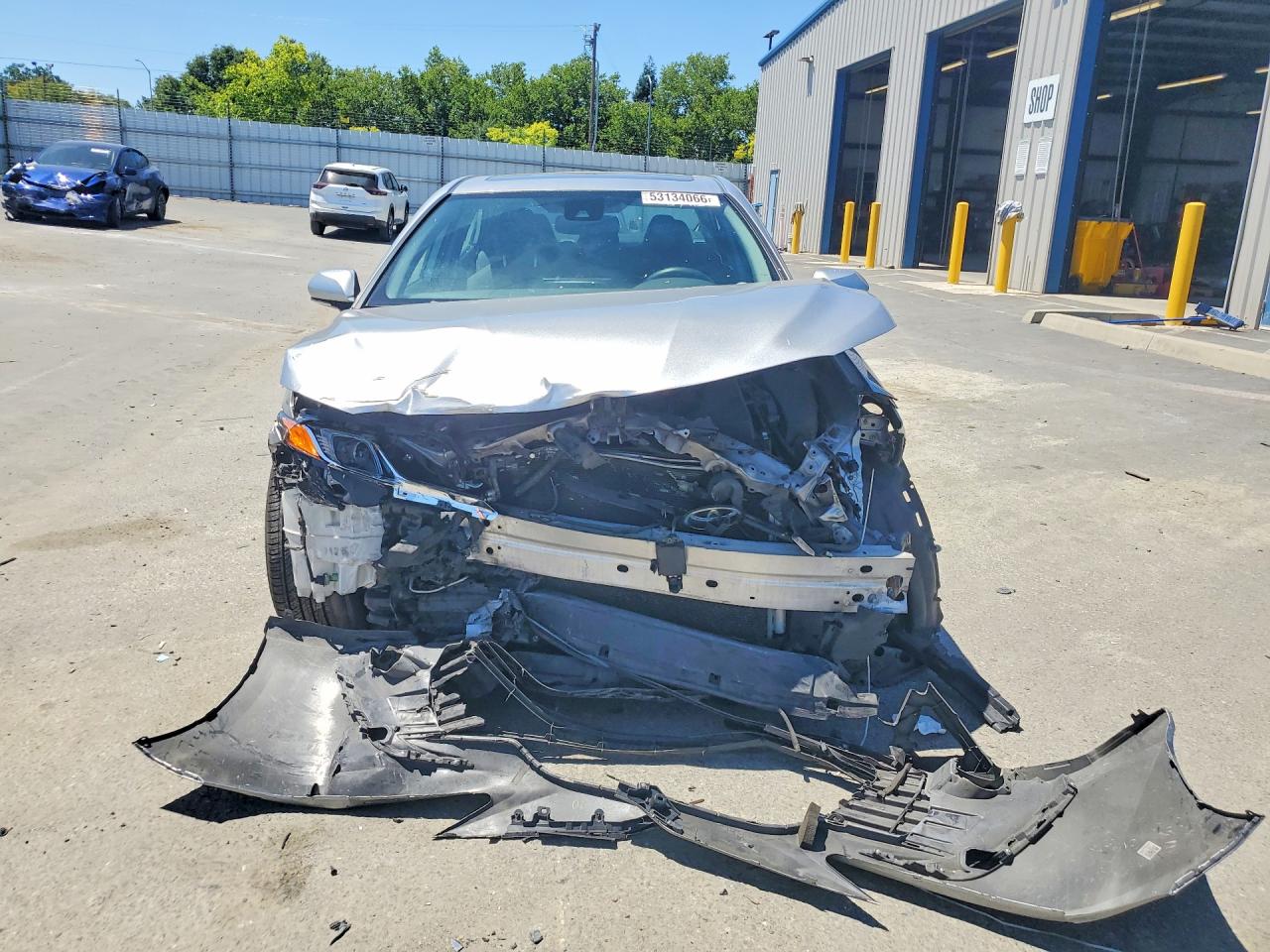 2021 TOYOTA CAMRY LE — снимка 5