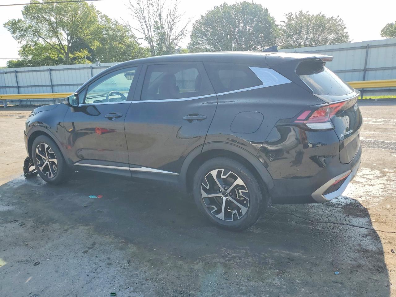 2023 KIA SPORTAGE EX — снимка 2