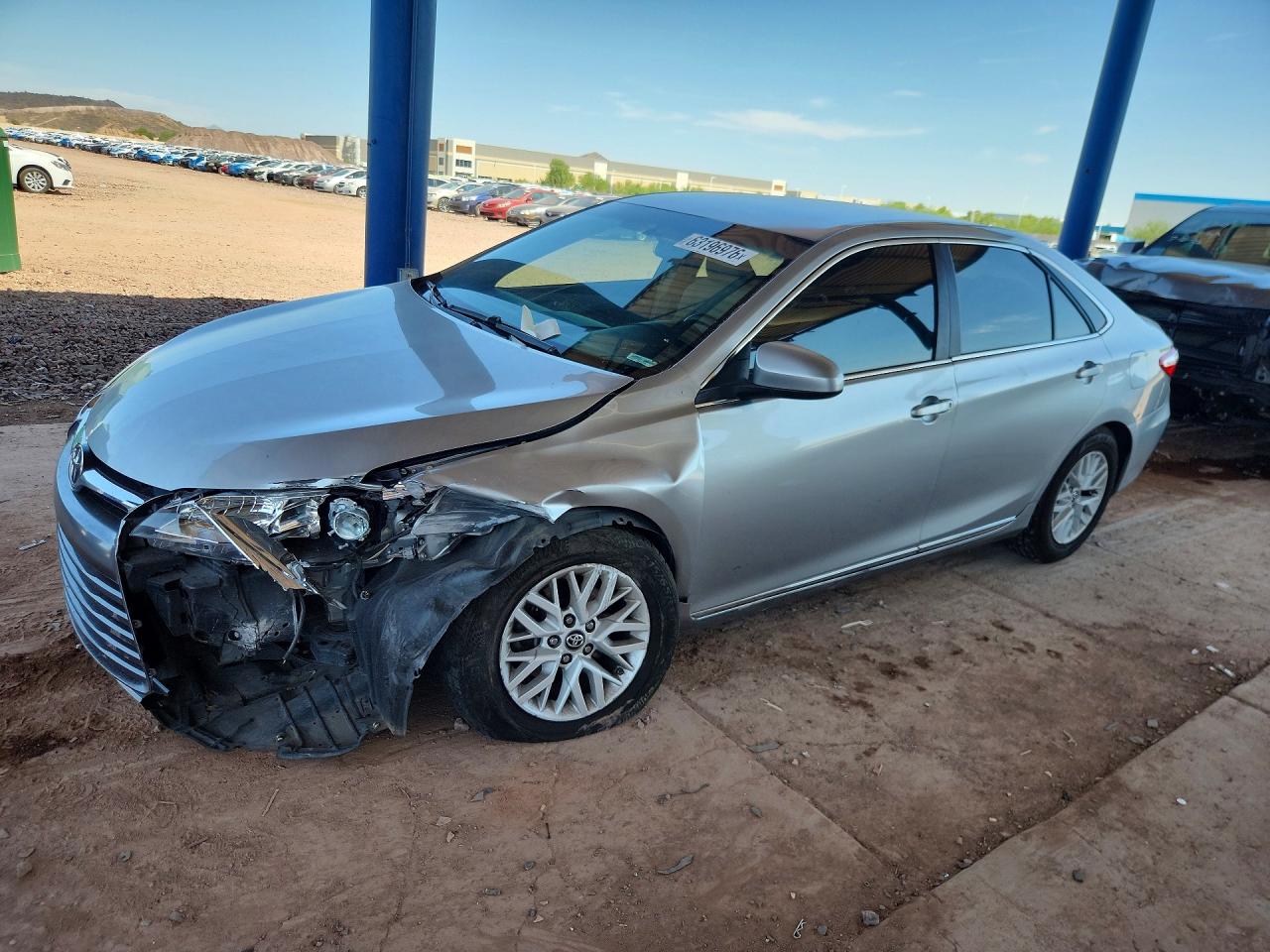 2017 TOYOTA CAMRY LE