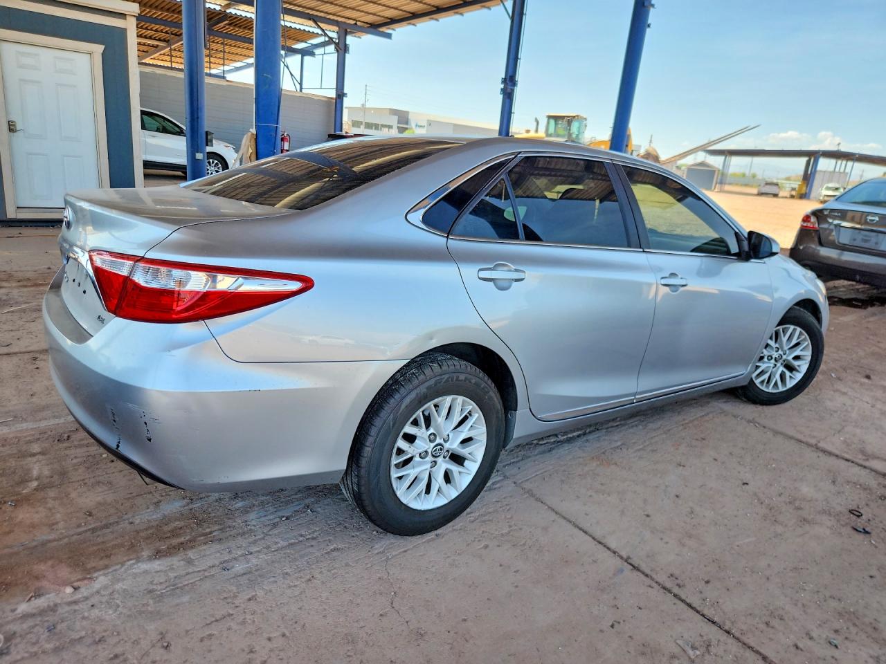 2017 TOYOTA CAMRY LE — снимка 3