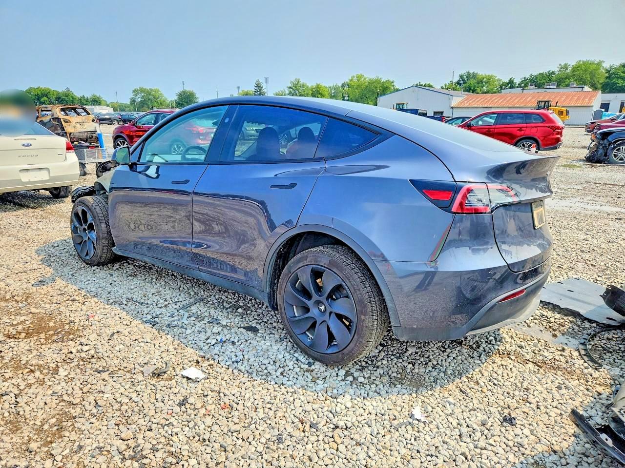 2023 TESLA MODEL Y — снимка 2