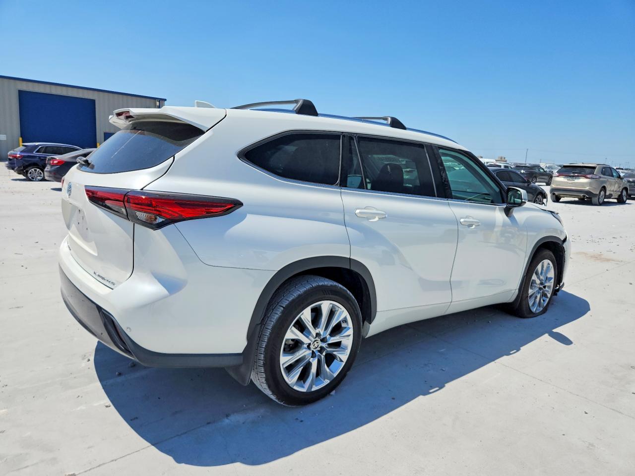 2020 TOYOTA HIGHLANDER LIMITED — снимка 3