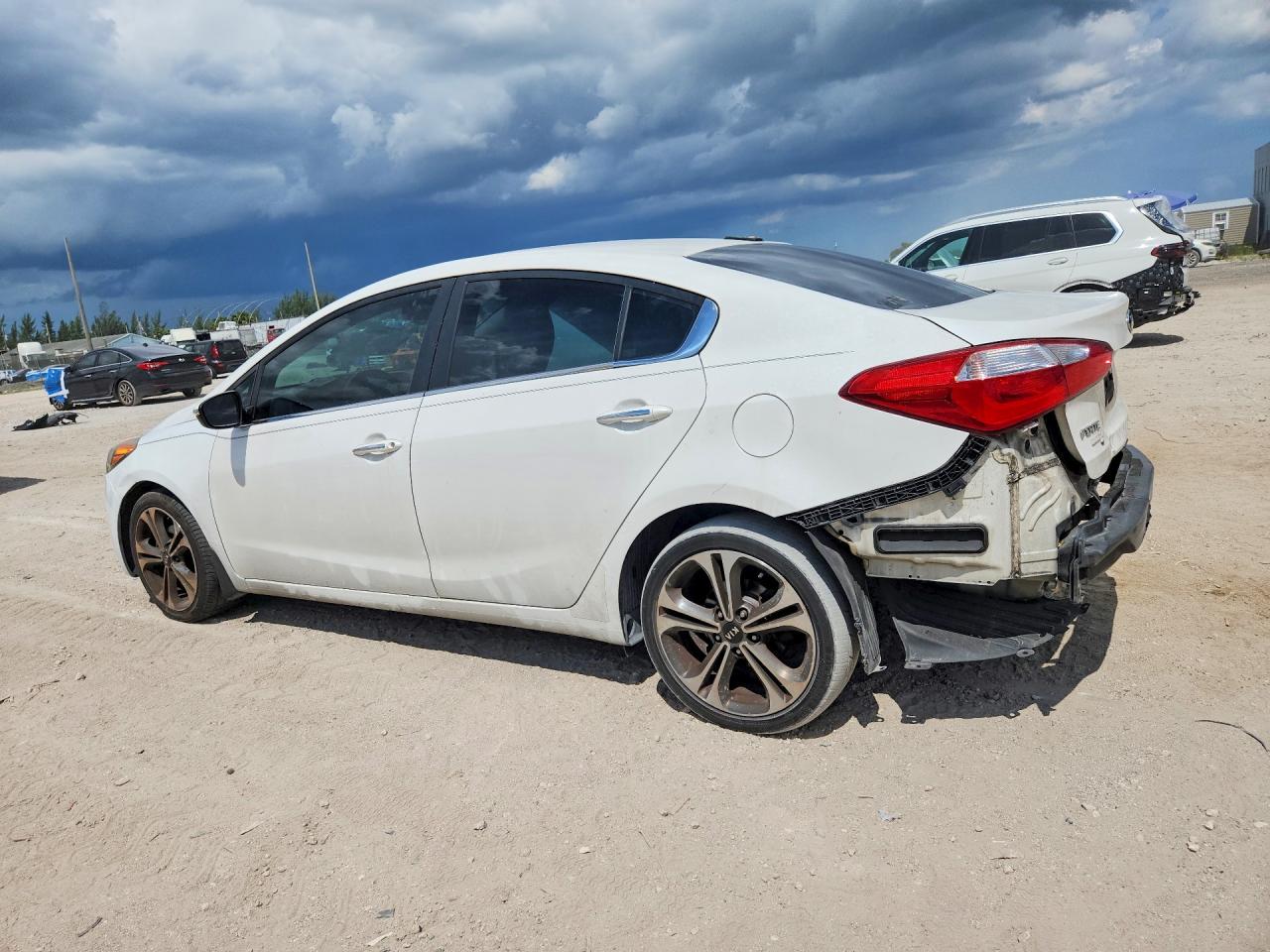 2016 KIA FORTE EX — снимка 2