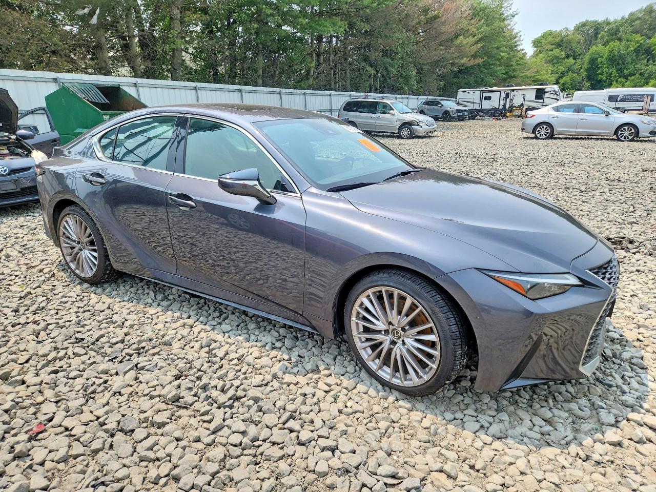 2023 LEXUS IS 300 — снимка 4