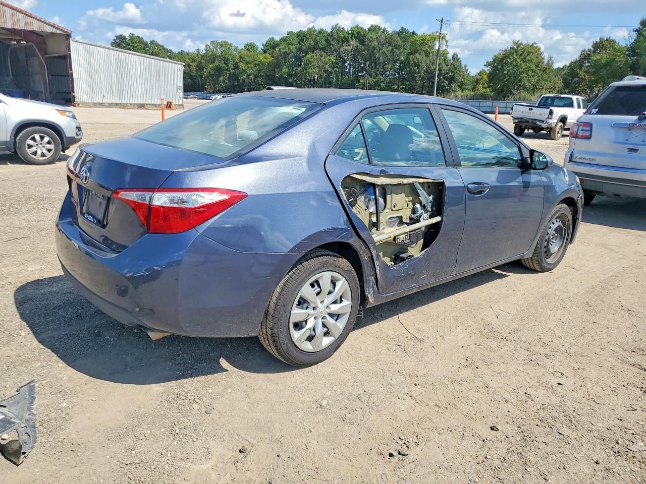 2015 TOYOTA COROLLA LE — снимка 3