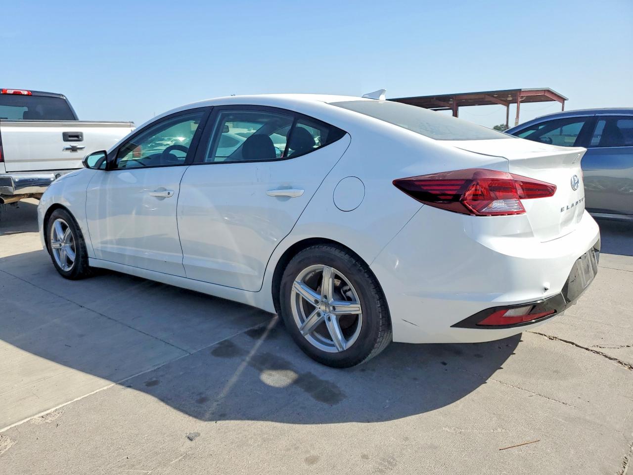 2019 HYUNDAI ELANTRA SEL — снимка 2