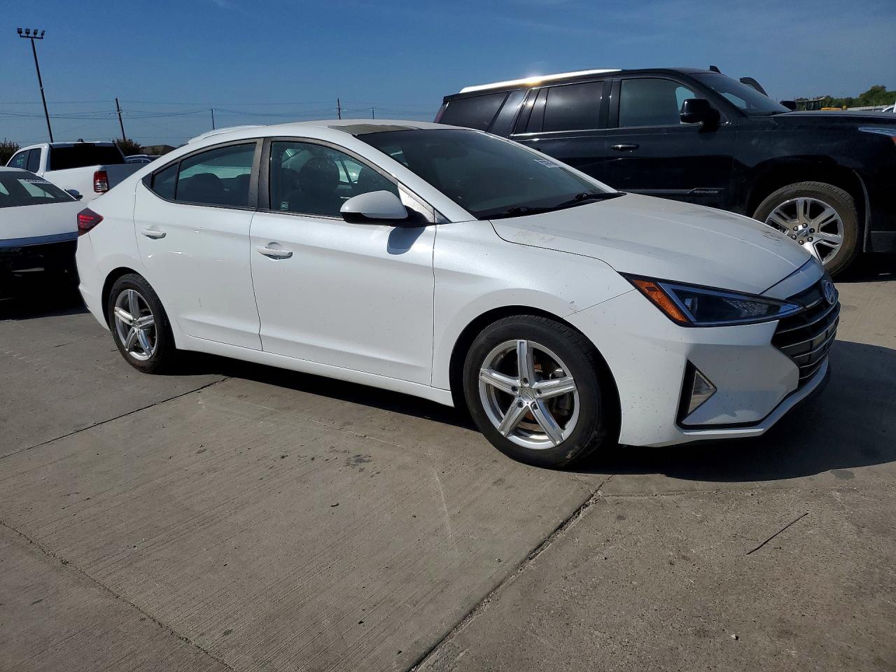 2019 HYUNDAI ELANTRA SEL — снимка 4