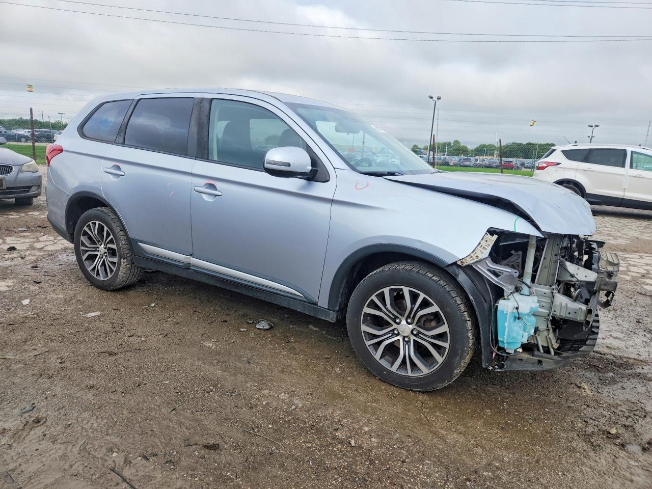 2017 MITSUBISHI OUTLANDER SE — снимка 4