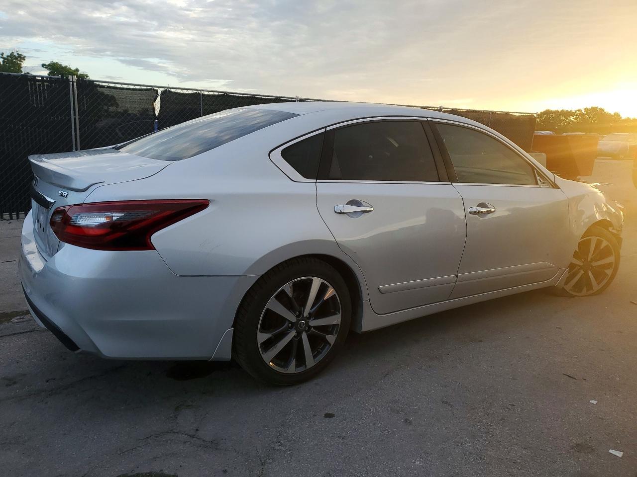2017 NISSAN ALTIMA 2.5 SR — снимка 3