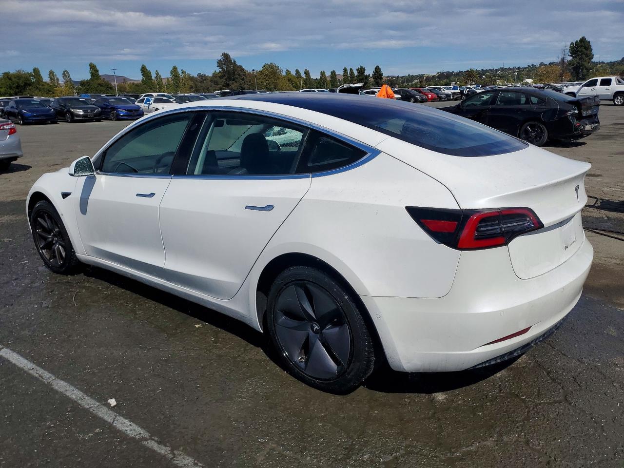 2018 TESLA MODEL 3 — снимка 2