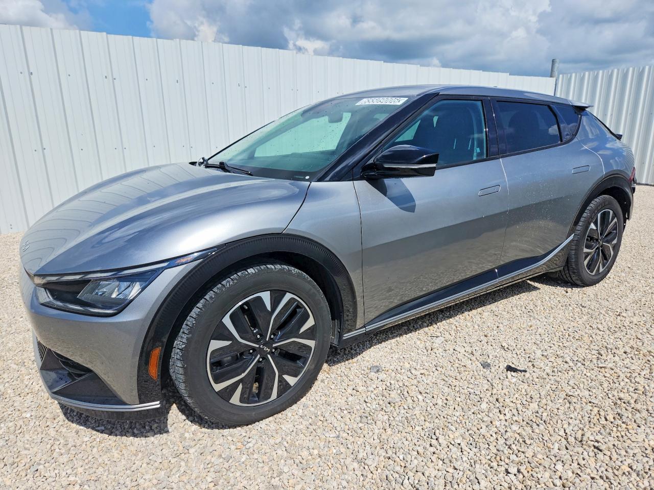 2024 KIA EV6 WIND