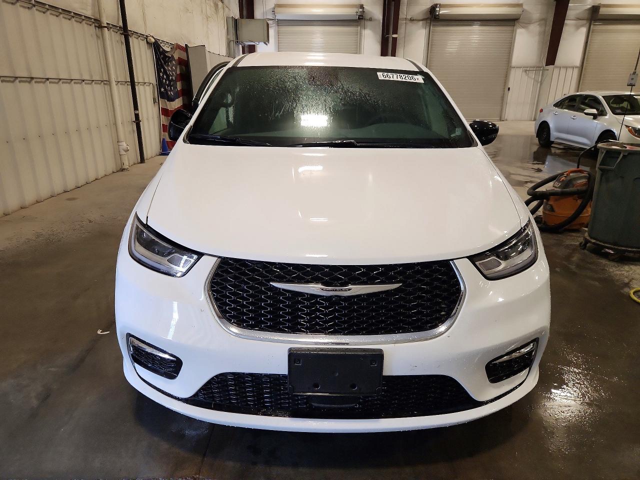 2026 CHRYSLER PACIFICA SELECT — снимка 5