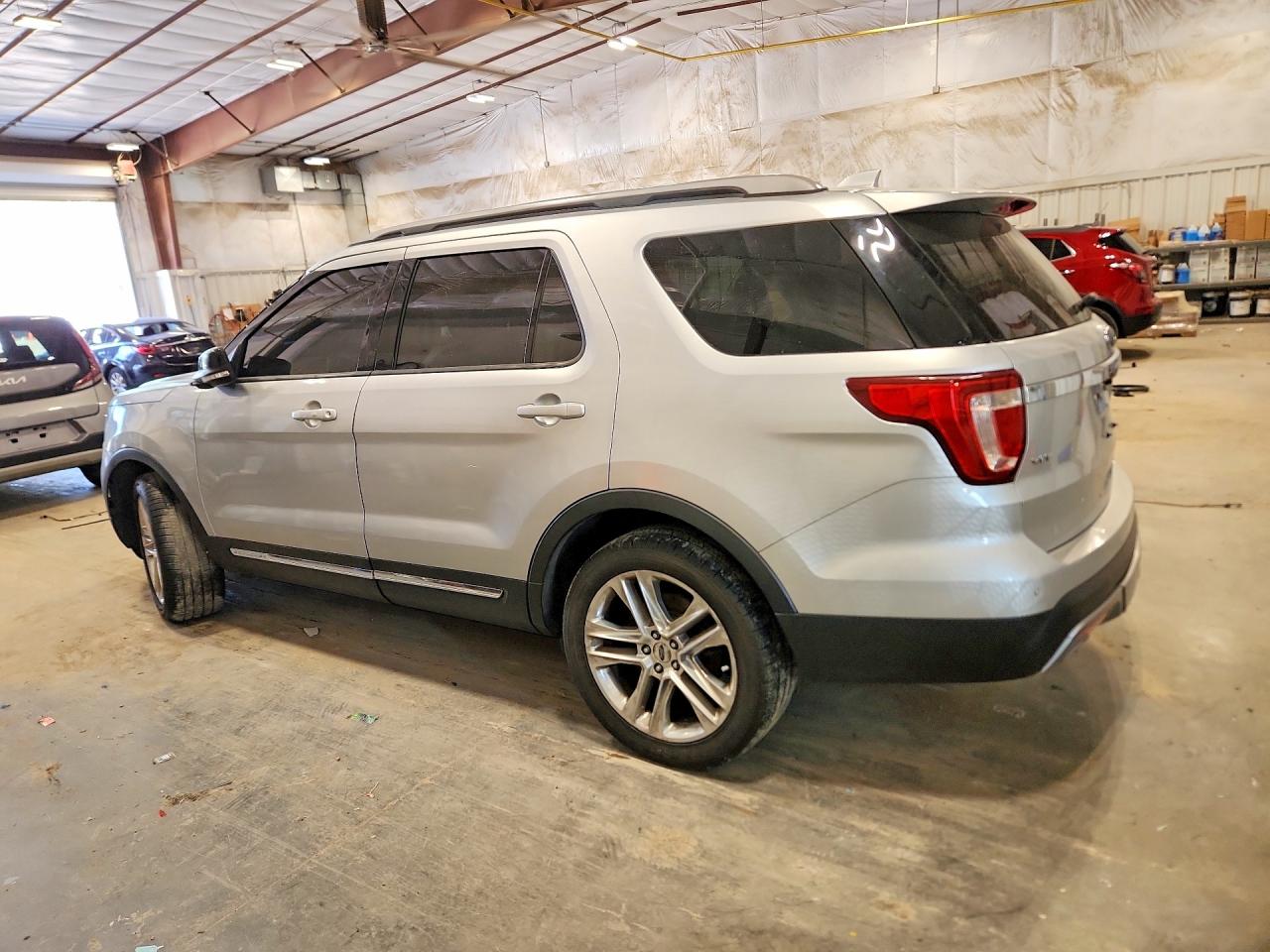 2017 FORD EXPLORER — снимка 2