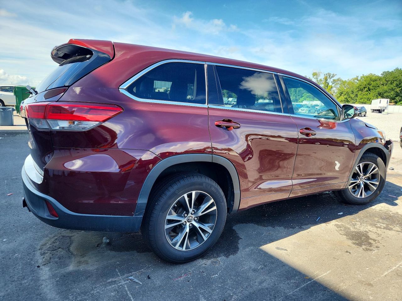 2018 TOYOTA HIGHLANDER LE PLUS — снимка 3