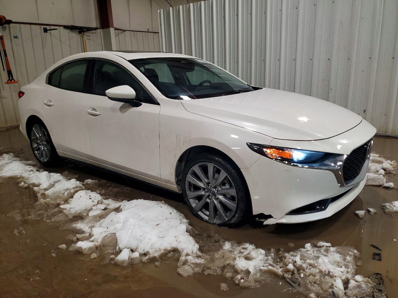 2025 MAZDA 3 PREFERRED — снимка 4