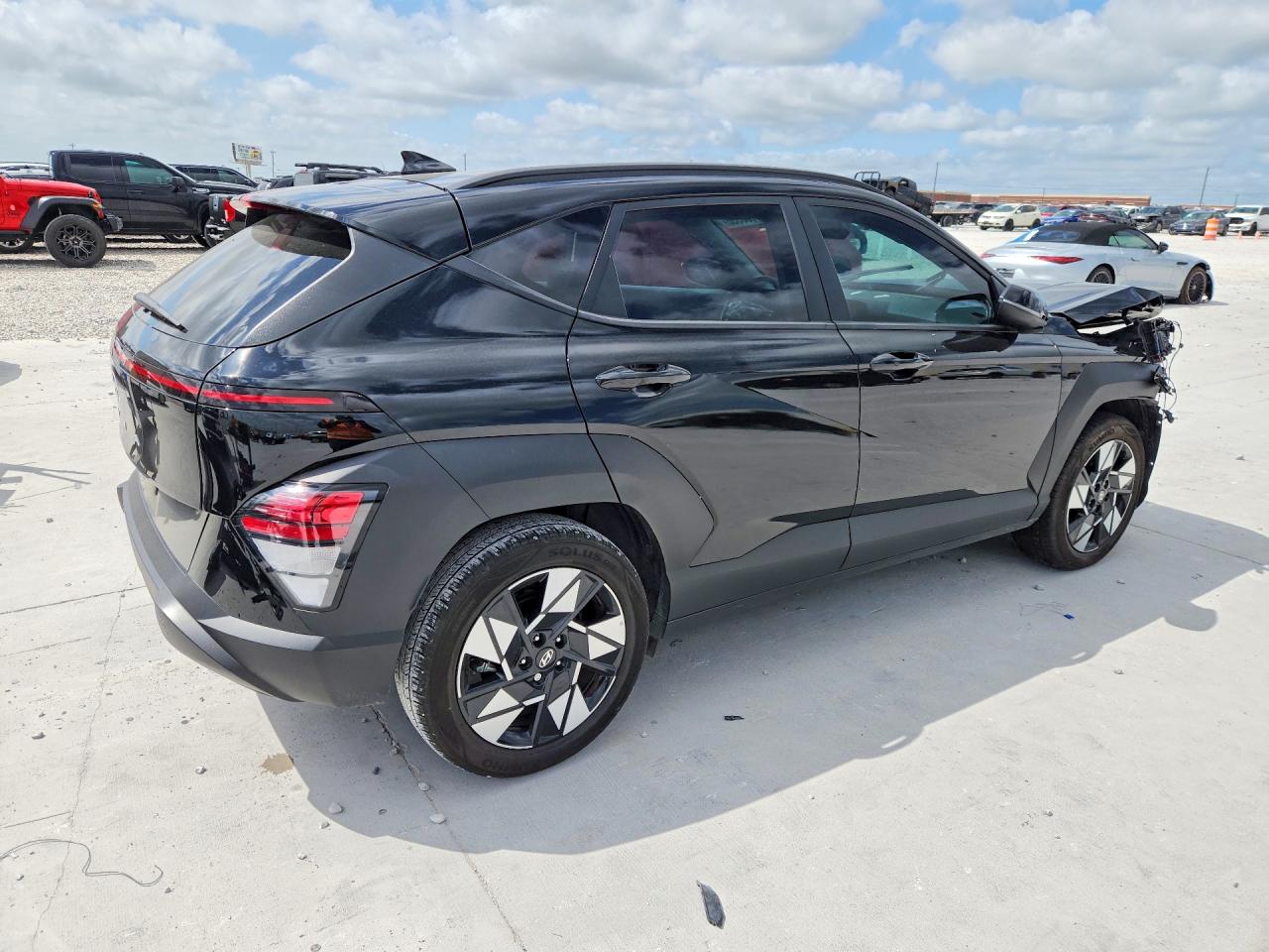 2025 HYUNDAI KONA SEL — снимка 3