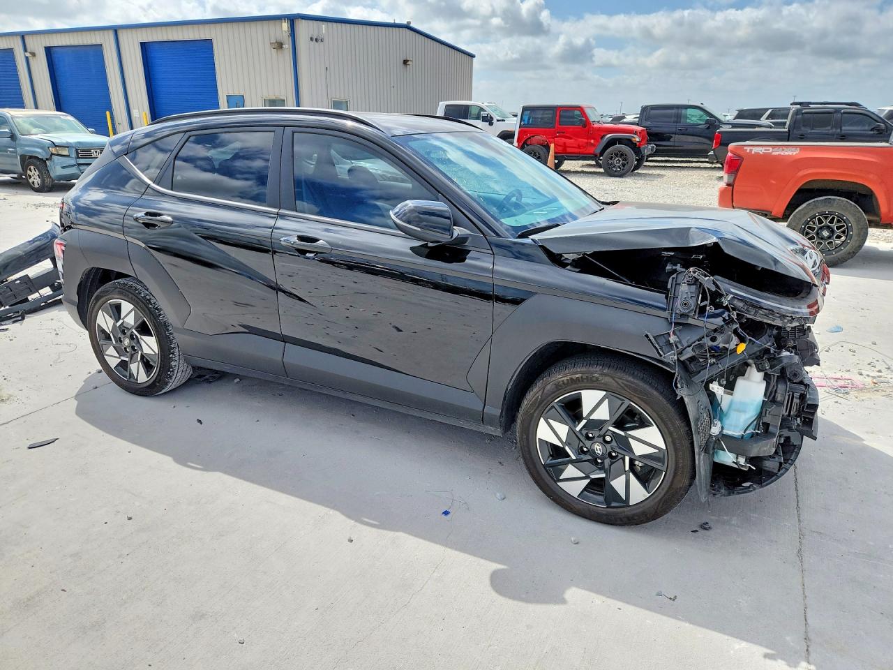 2025 HYUNDAI KONA SEL — снимка 4