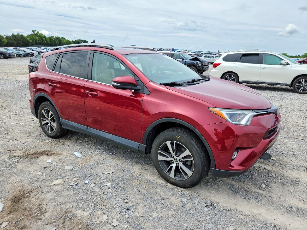 2018 TOYOTA RAV4 XLE — снимка 4