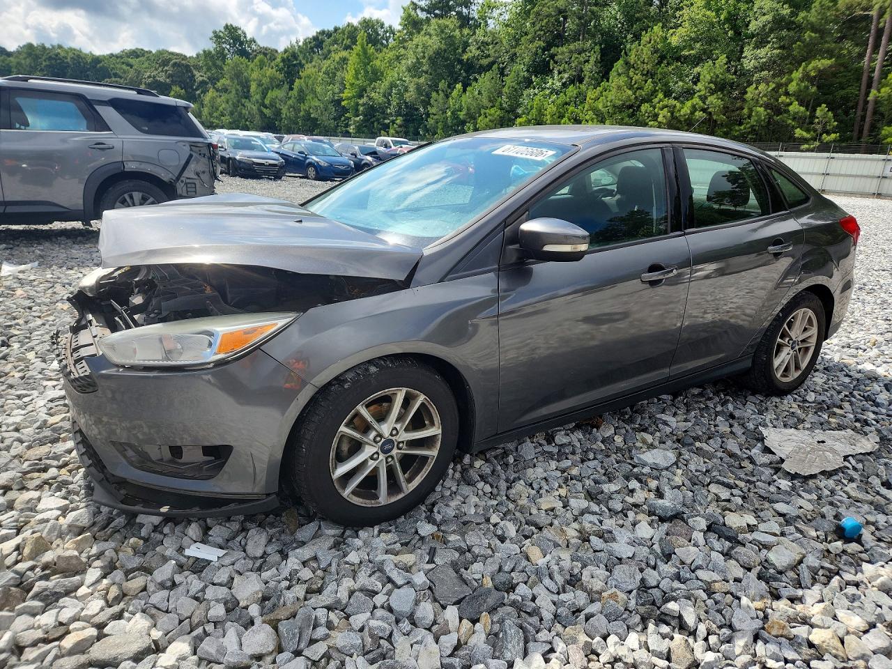 2015 FORD FOCUS SE