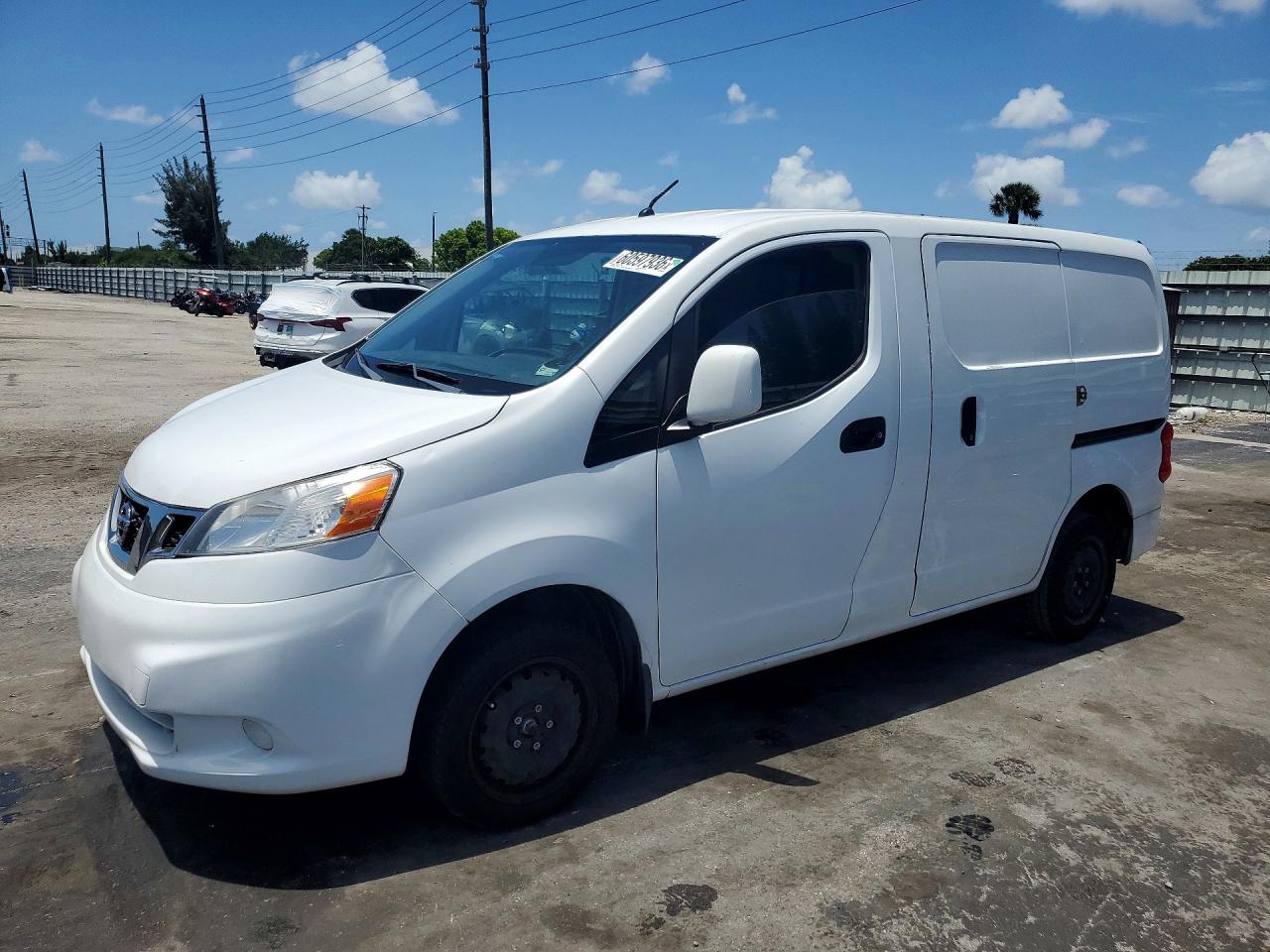2017 NISSAN NV200 SV