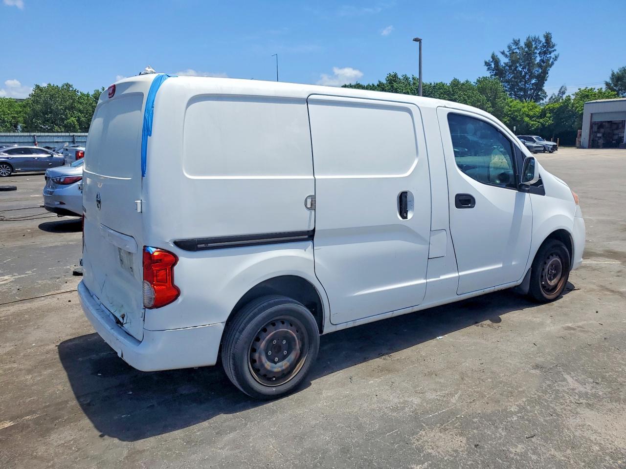 2017 NISSAN NV200 SV — снимка 3