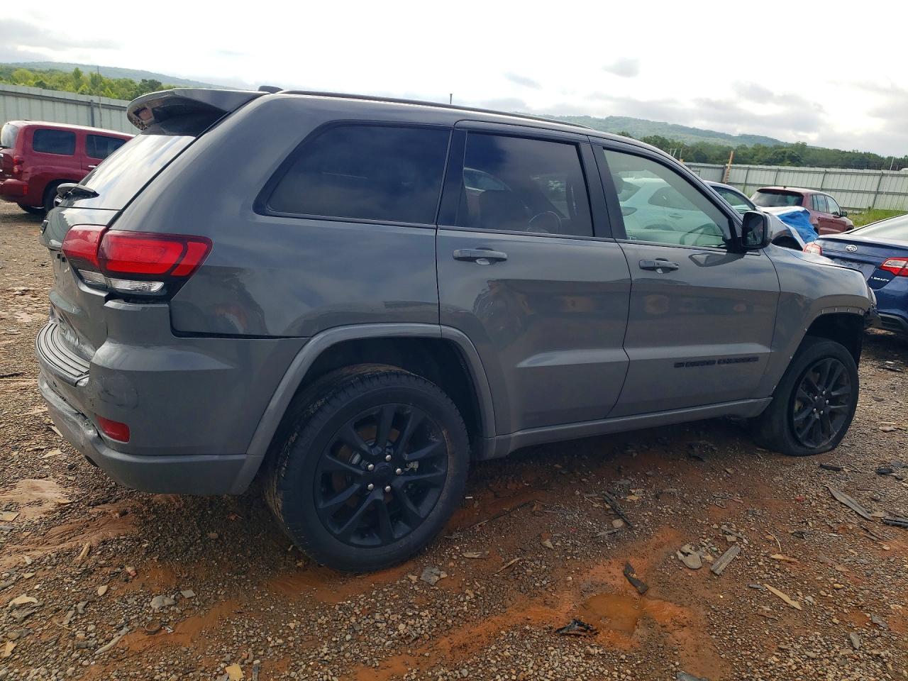 2022 JEEP GRAND CHEROKEE LAREDO E — снимка 3