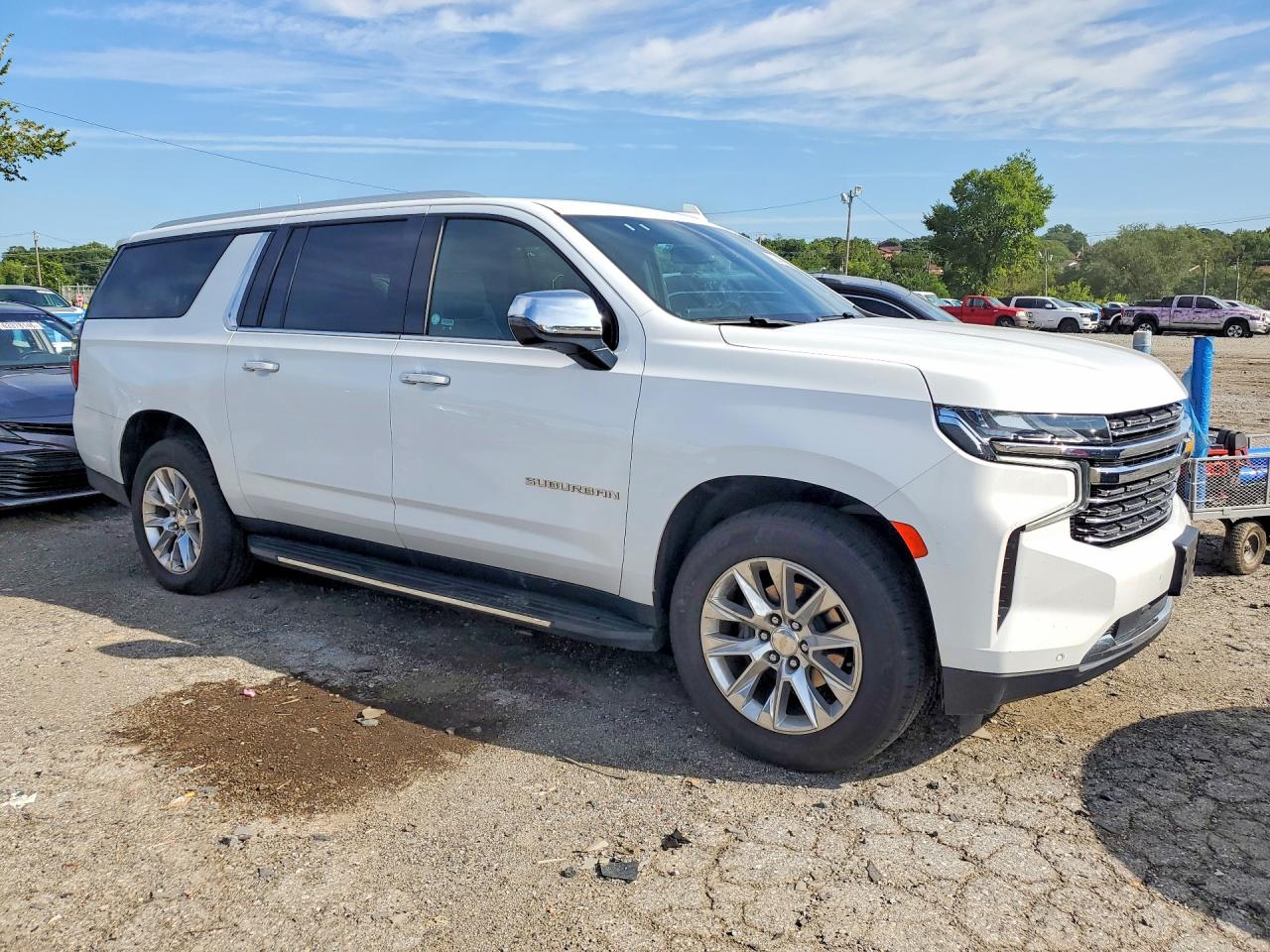 2023 CHEVROLET SUBURBAN C1500 PREMIER — снимка 4