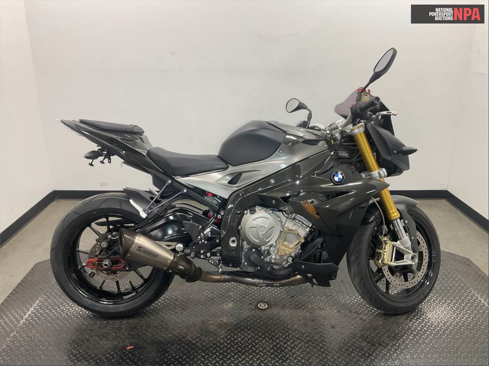 2015 BMW S1000R