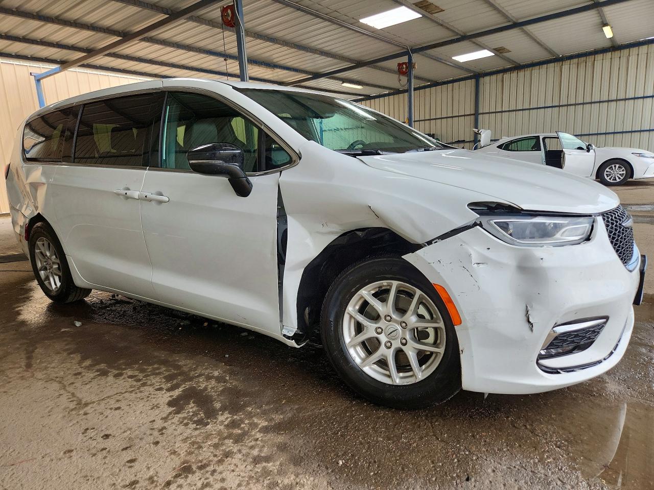 2025 CHRYSLER PACIFICA SELECT — снимка 4