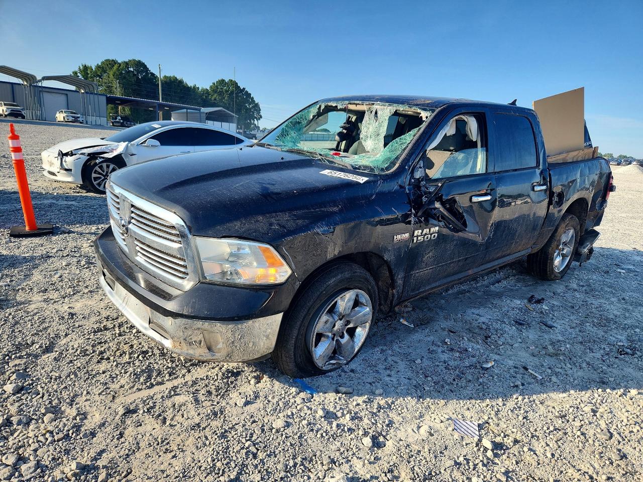 2017 RAM 1500 SLT