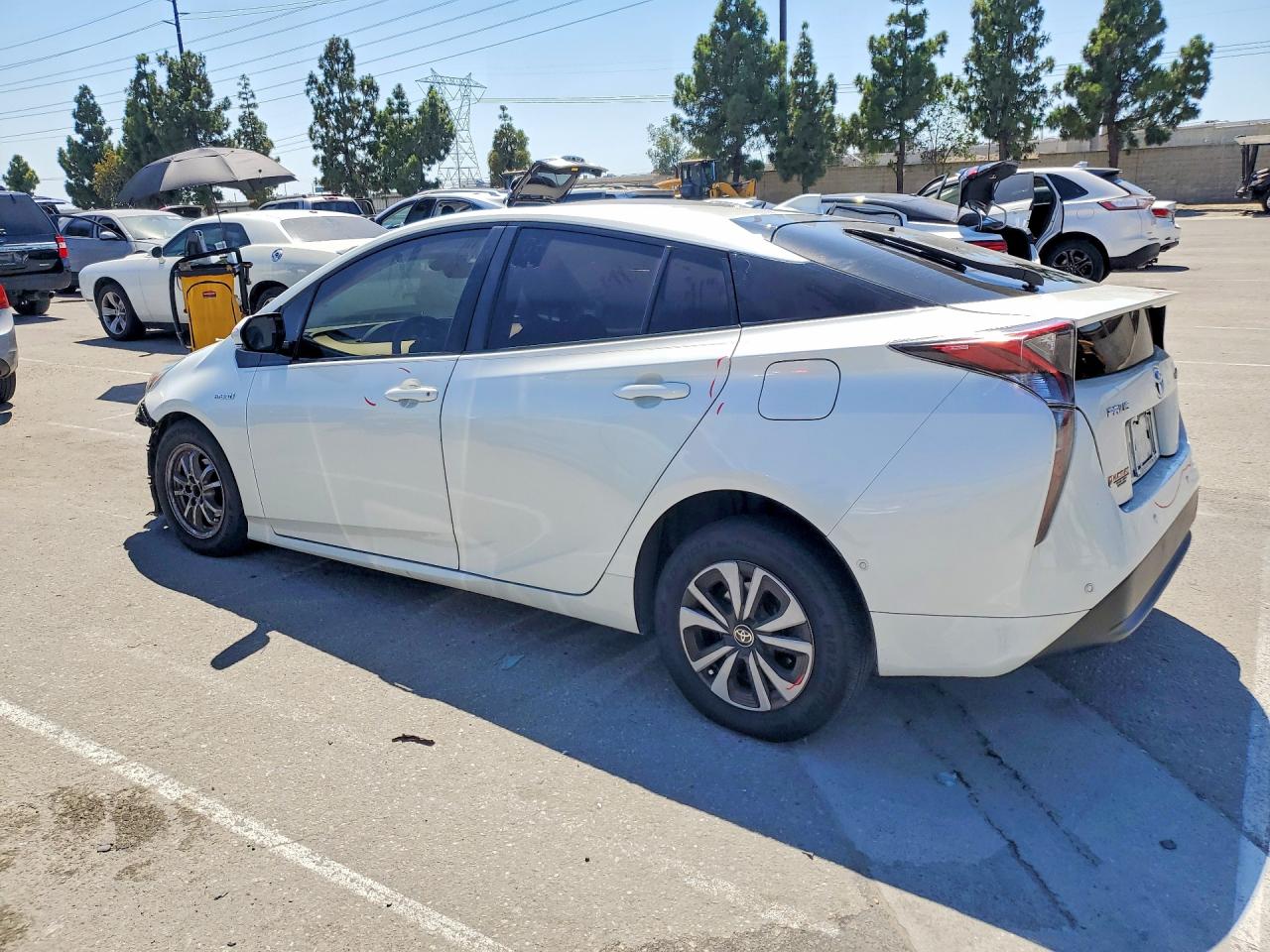 2018 TOYOTA PRIUS TWO — снимка 2